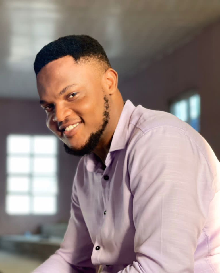 Awoyeye Tope